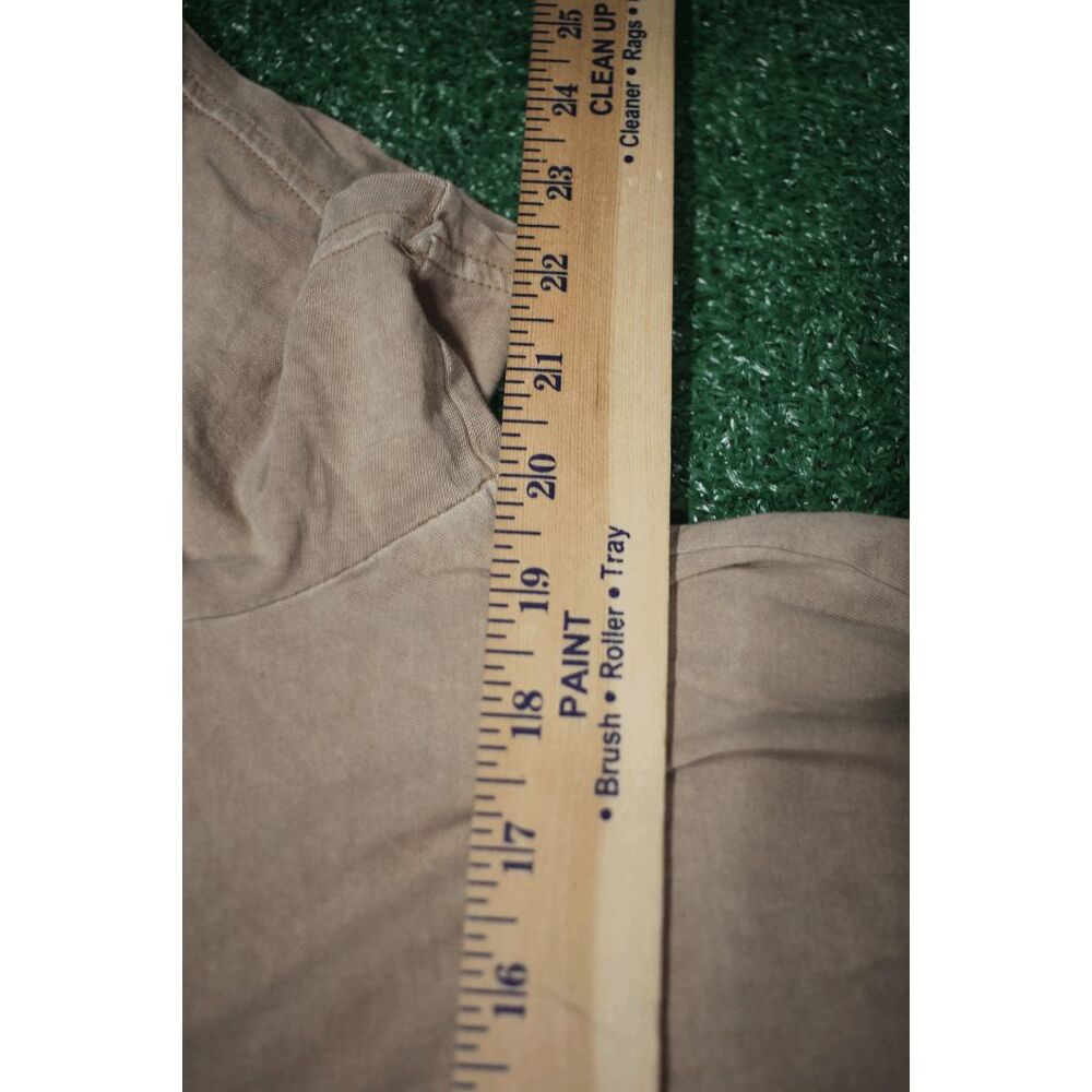Champion Beige Logo T-Shirt Men’s Large Casual Athletic Tee - Picture 3 of 7